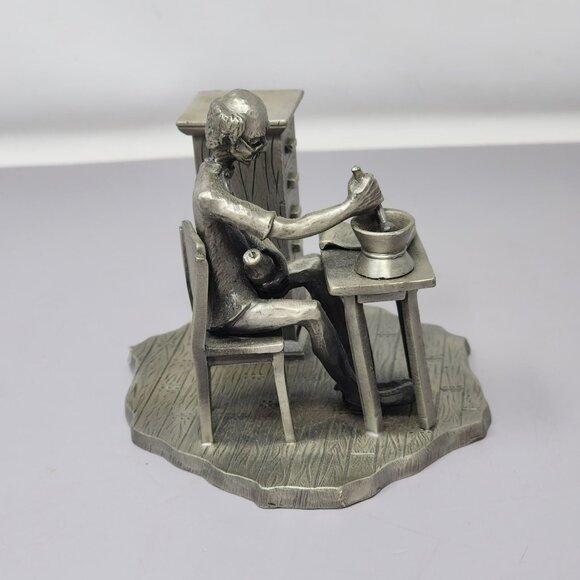 Vintage‎ Heritage Pewter Apothecary Pharmacist Figurine Figurine - Picture 4 of 14